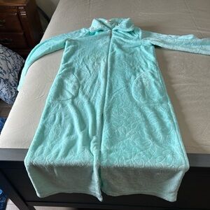 Aqua Long Sleeve Robe